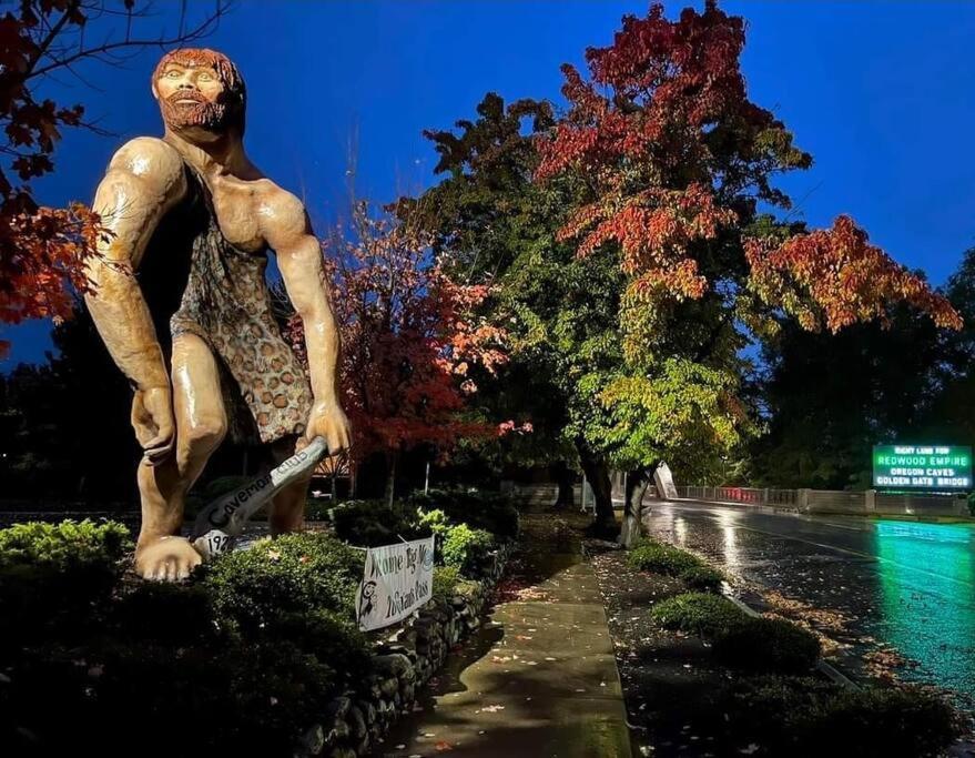 Bear Mountain - Suite 8 Grants Pass Dış mekan fotoğraf